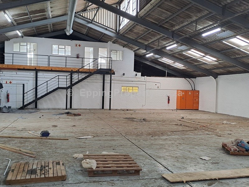 Industrial property to Rent in Epping Industrial