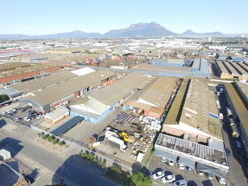 Industrial property to Rent in Epping Industrial