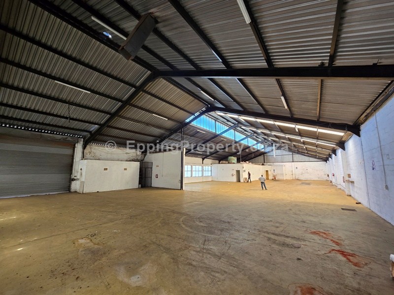 Warehouse to rent in Epping Industria