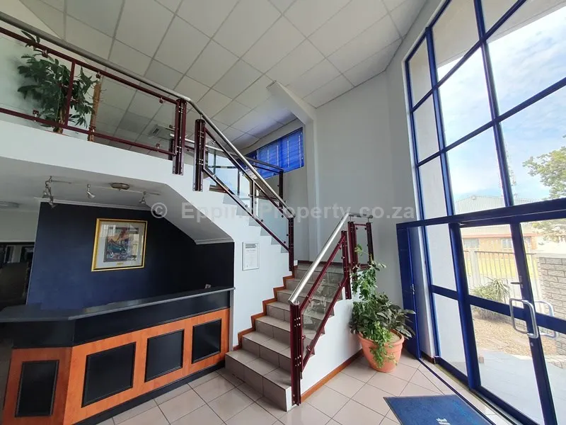 Industrial warehouse and office for Rent