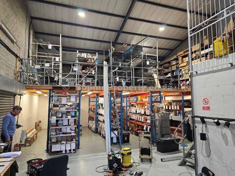 Premises for Rent in Epping Thornton