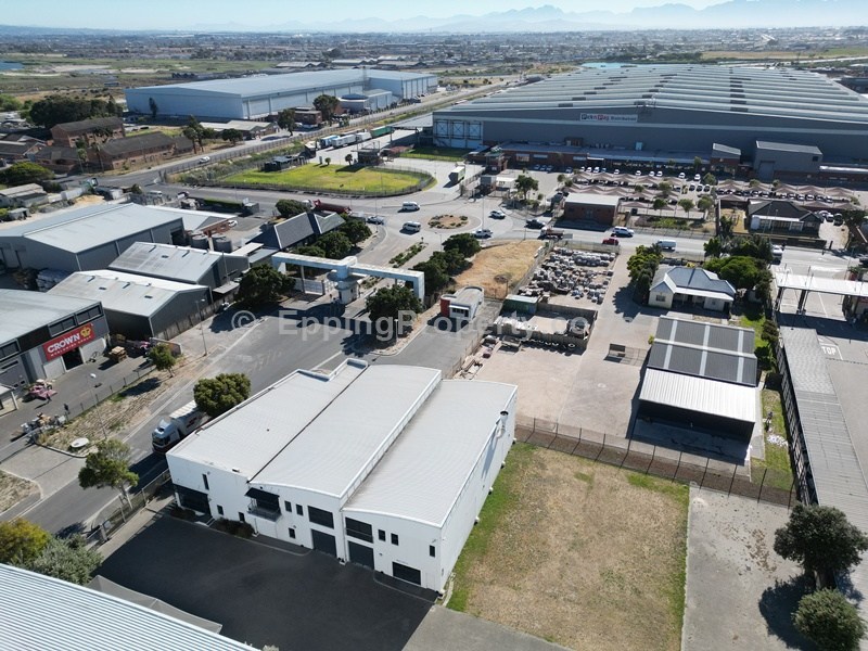 Industrial property to rent in Sheffield Business Park